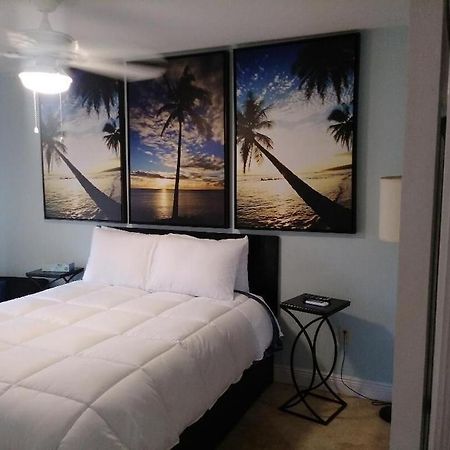 Tampa Bay Beautiful Apartment And Private Jacuzzi Экстерьер фото